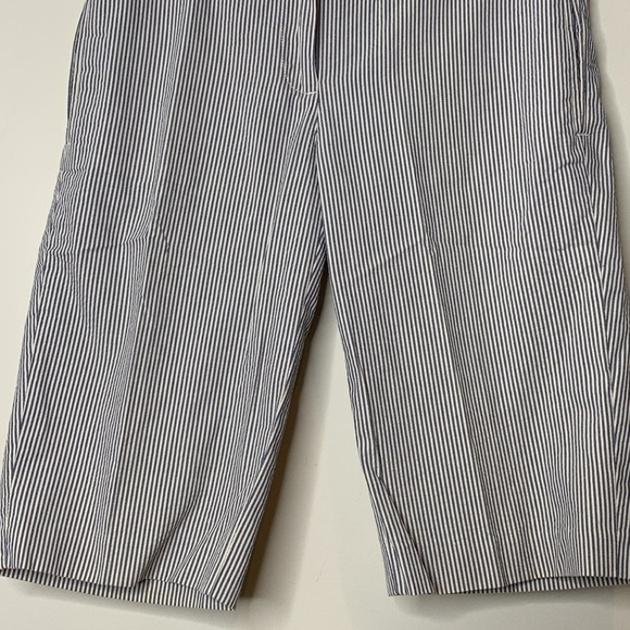 J. crew | Black White City Fit Pin Striped 100% Cotton Bermuda Shorts 0 - Picture 4 of 10